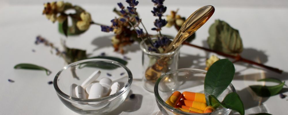 Pflanzliche Arzneimittel sind nicht immer harmlos